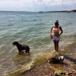 Meet your Posher, Kendra